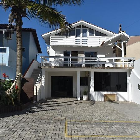 ボンビーニャスResidencial Morro Do Macacoアパートメント エクステリア 写真